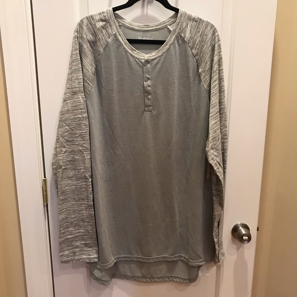 nwt: Men’s lularoe Mark